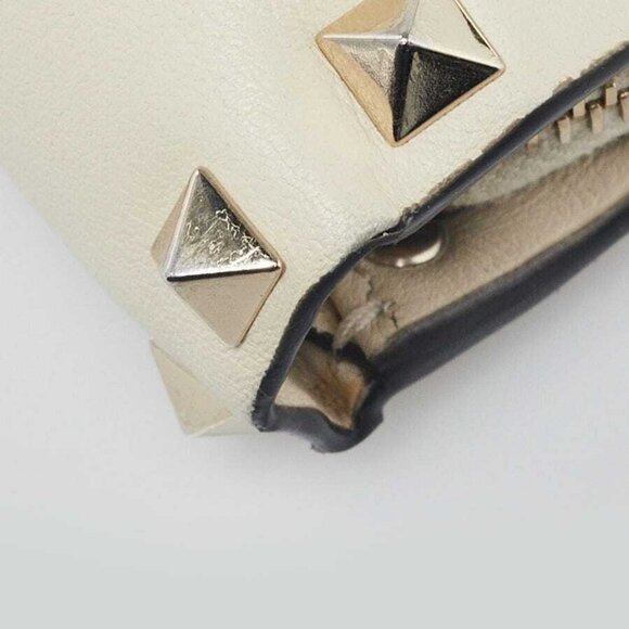 Valentino White Leather and Rockstud Bi-Fold Compact Wallet - Picture 3 of 9